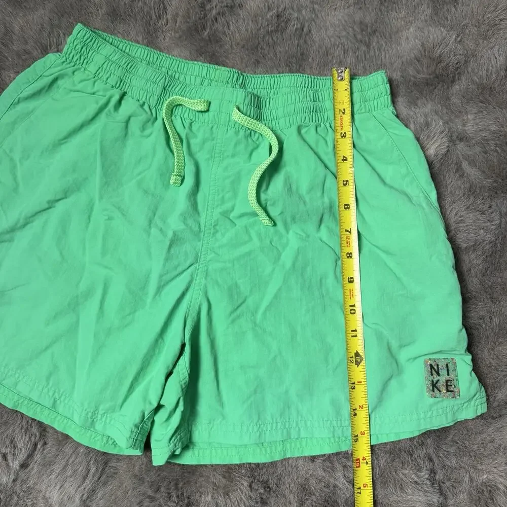 Nike Solid Icon 5” in Swim Shorts Green Men's Size Large